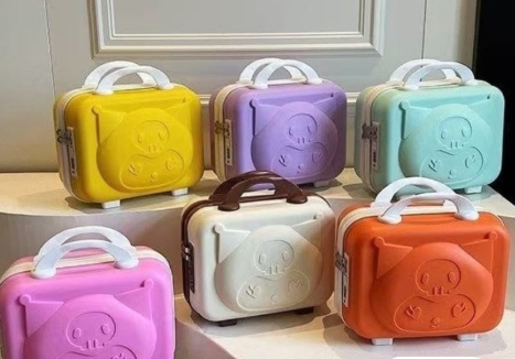 Portable Teddy Makeup Travel Case Hand Luggage - Image 2